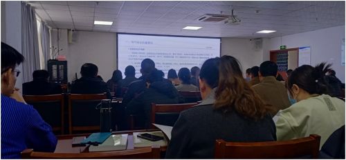 加强技能培训，提升培训质量